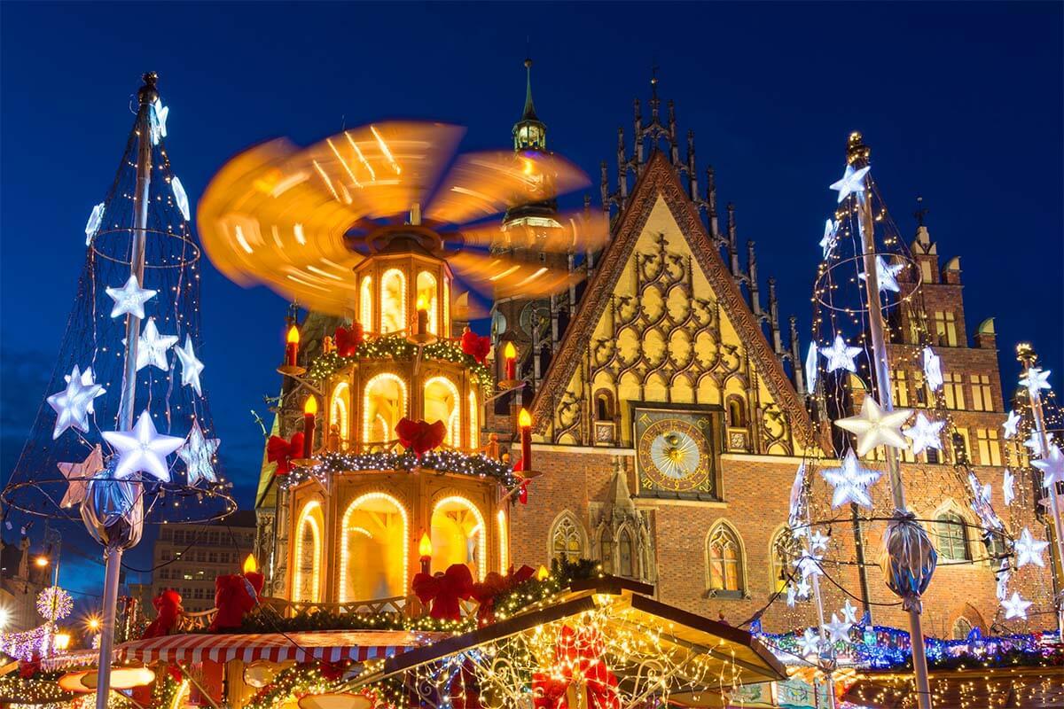 Christmas Markets: Immerse Yourself in the Holiday Spirit