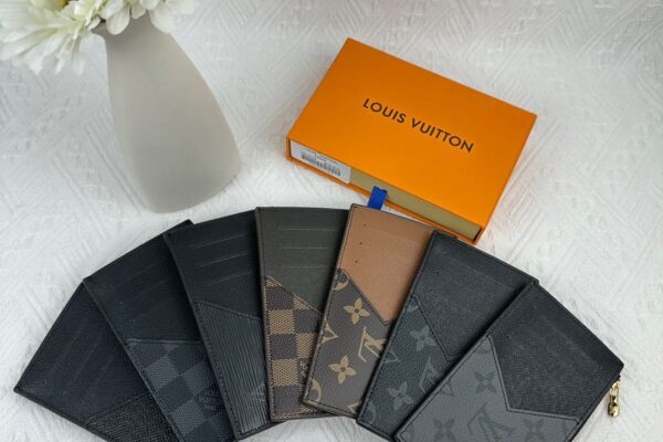 LV Card Holders